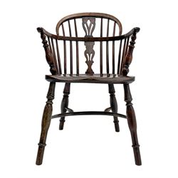 Early 19th century yew wood and elm Windsor armchair, comb and pierced splat back, turned supports joined by crinoline stretcher