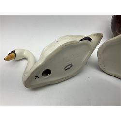 Group of Beswick figures to include leopard no 1082, rabbits, swan, pheasant no 1226 etc, all with marks beneath