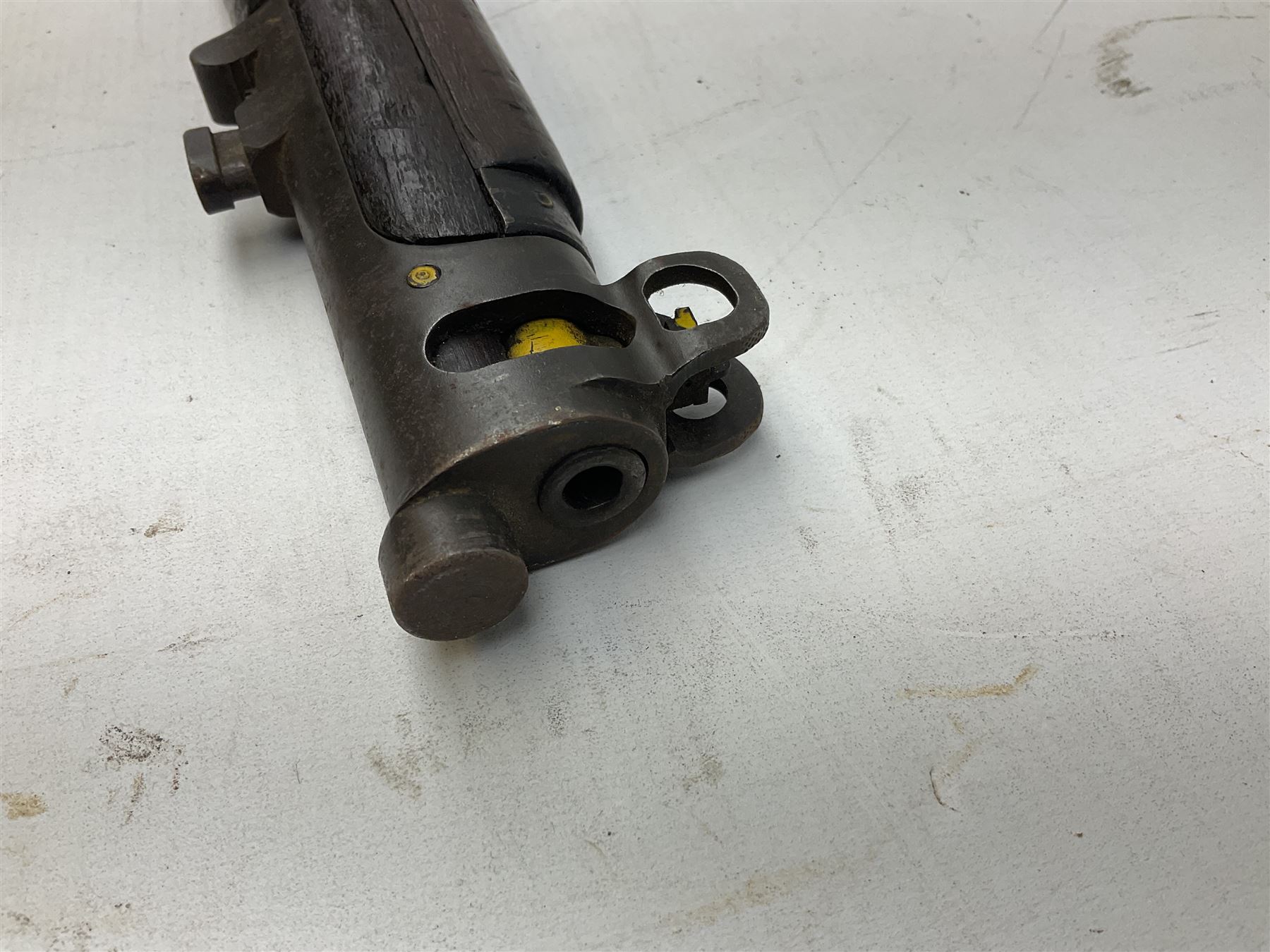 WW1 Lee Enfield SMLE bolt-action rifle, dated 1918, with single barrel band and bayonet fitting L113cm FIREARMS CERTIFICATE REQUIRED OR RFD