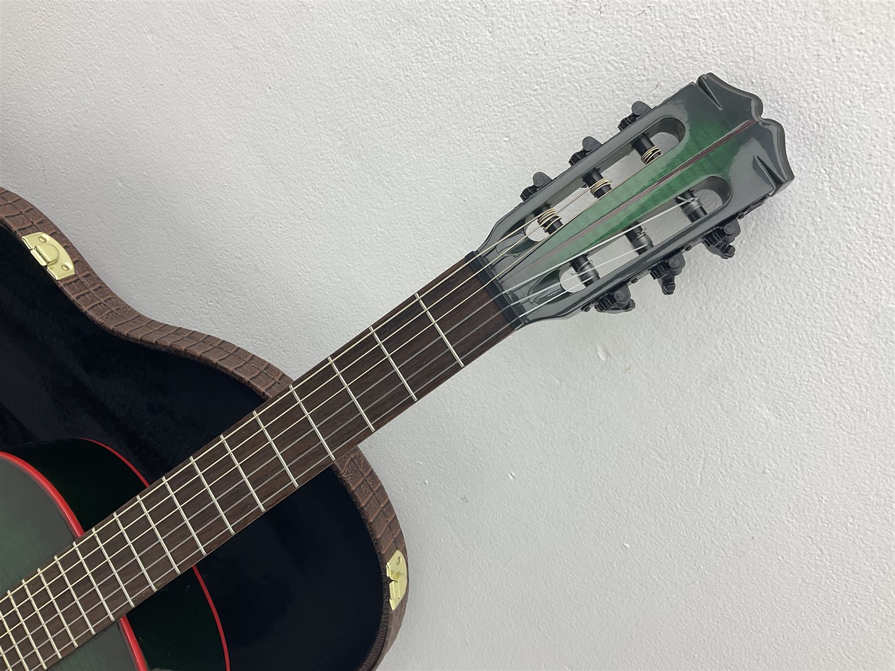 Marlin Classic acoustic guitar model MC1 in green and red L100cm; in simulated reptile skin hard carrying case
