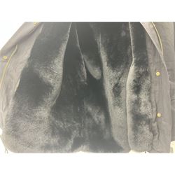 Posh Poms black raccoon fur collar parka coat lined with fur, new, unused 