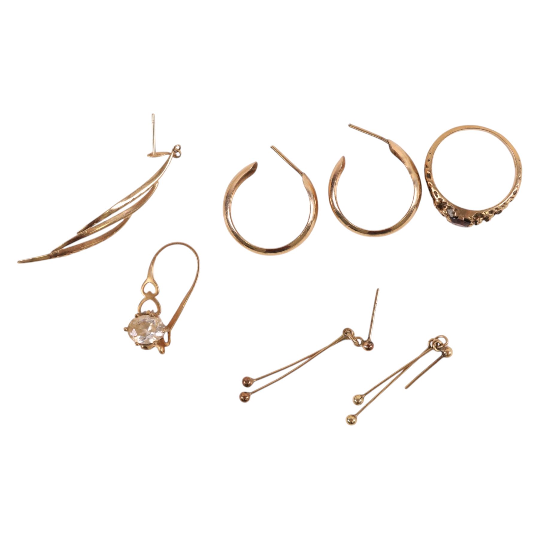 9ct gold jewellery, comprising pair of hoop earrings, pair of pendant earrings, stone set ring and two odd earrings