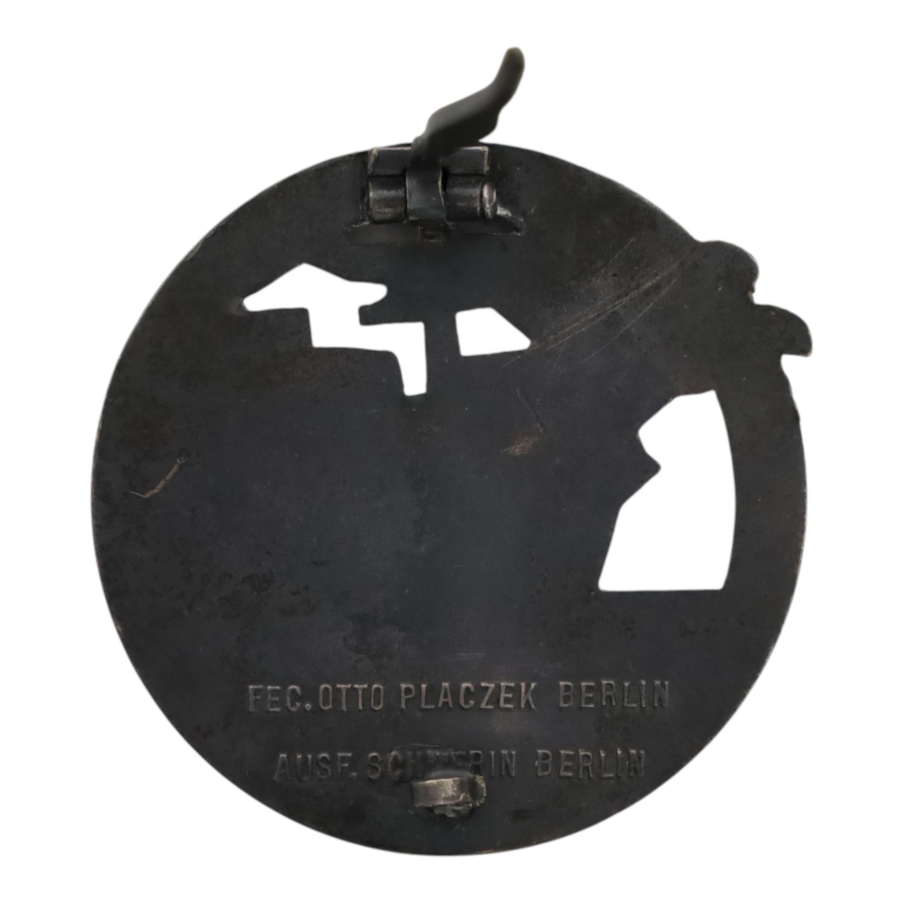 WWII German Kriegsmarine Blockade Breakers badge by Schwerin Berlin, marked on the reverse 'FEC OTTO PLACZEK BERLIN AUF.SCHWERIN BERLIN', H5cm
