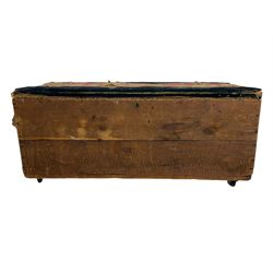19th century oak corner cupboard and a Victorian pine blanket box, hinged lid (2)