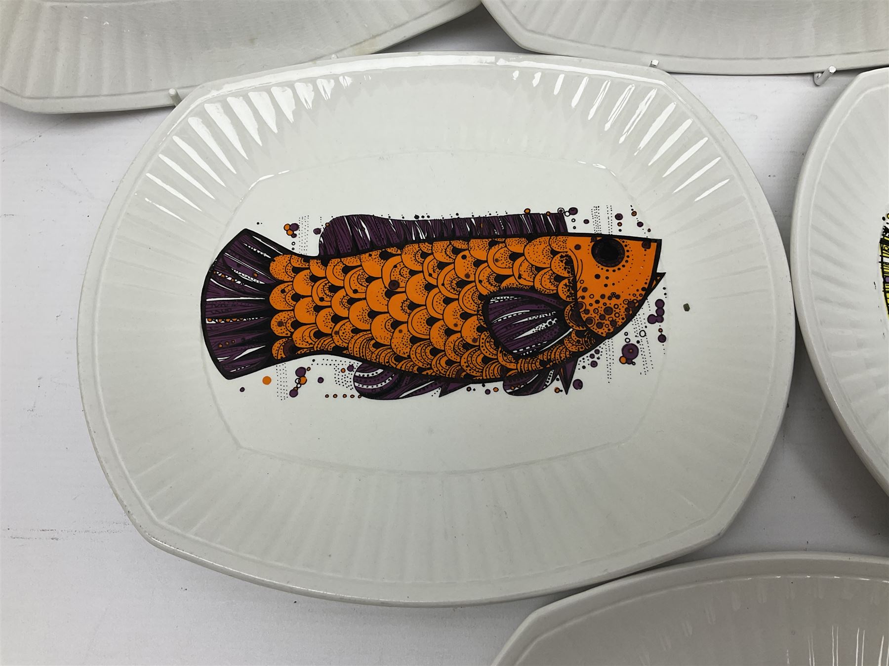 Set of Six Washington pottery fish series plates, titled Aquarius, together with two Ironstone pottery Beefeater plates, L28cm, H24cm