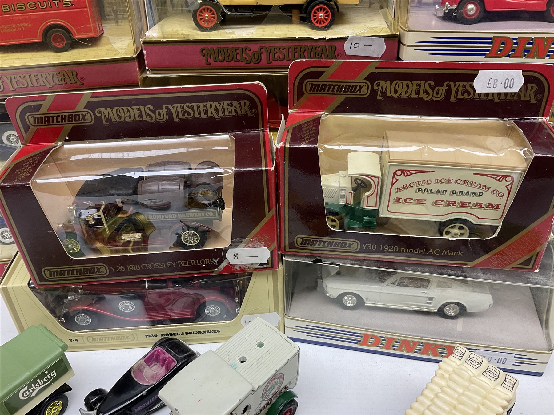 Matchbox - twelve Models of Yesteryear and two Dinky Collection die-cast models; all boxed; and quantity of unboxed Matchbox models 