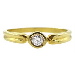 18ct gold single stone diamond ring, stamped 750