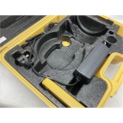 Topcon land surveying equipment - GTS 226 Electronic Total Station, serial no.UN4962; in carrying case with charger and spare battery; together with Leica tripod (2)