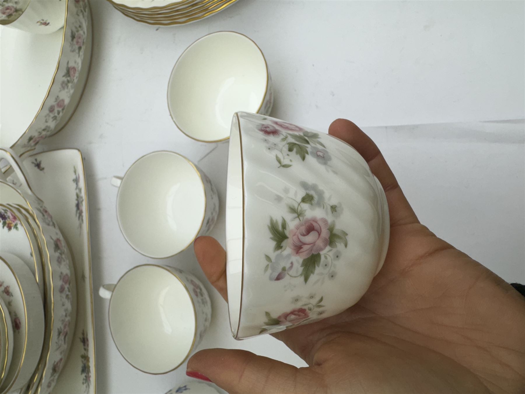 Minton Spring Bouquet pattern part tea and dinner service, including six dinner plates, six side plates, two covered dishes etc, together with Minton Marlow pattern part tea service  