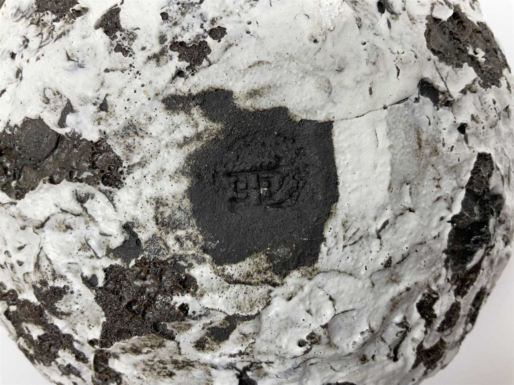 Stephanie Black (British, Contemporary) 'Volcano' studio pottery vase, impressed marks beneath H14cm 