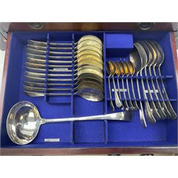 Late 19th/early 20th century part canteen of OEP silver plated cutlery in Wellington style mahogany lift-top two drawer cabinet, H25.5cm