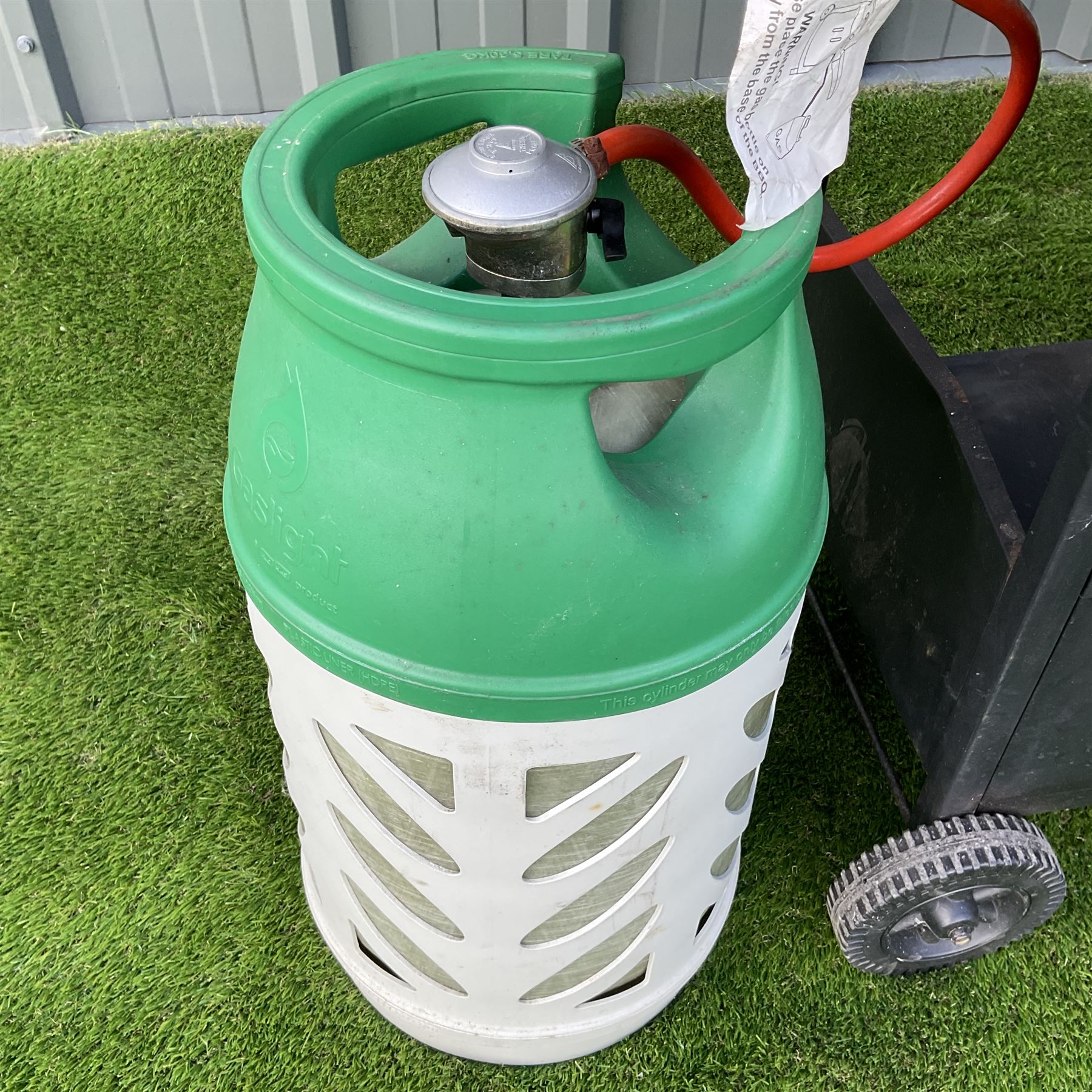 Jumbuck Nimbus, 2 burner Gas BBQ - THIS LOT IS TO BE COLLECTED BY APPOINTMENT FROM DUGGLEBY STORAGE, GREAT HILL, EASTFIELD, SCARBOROUGH, YO11 3TX