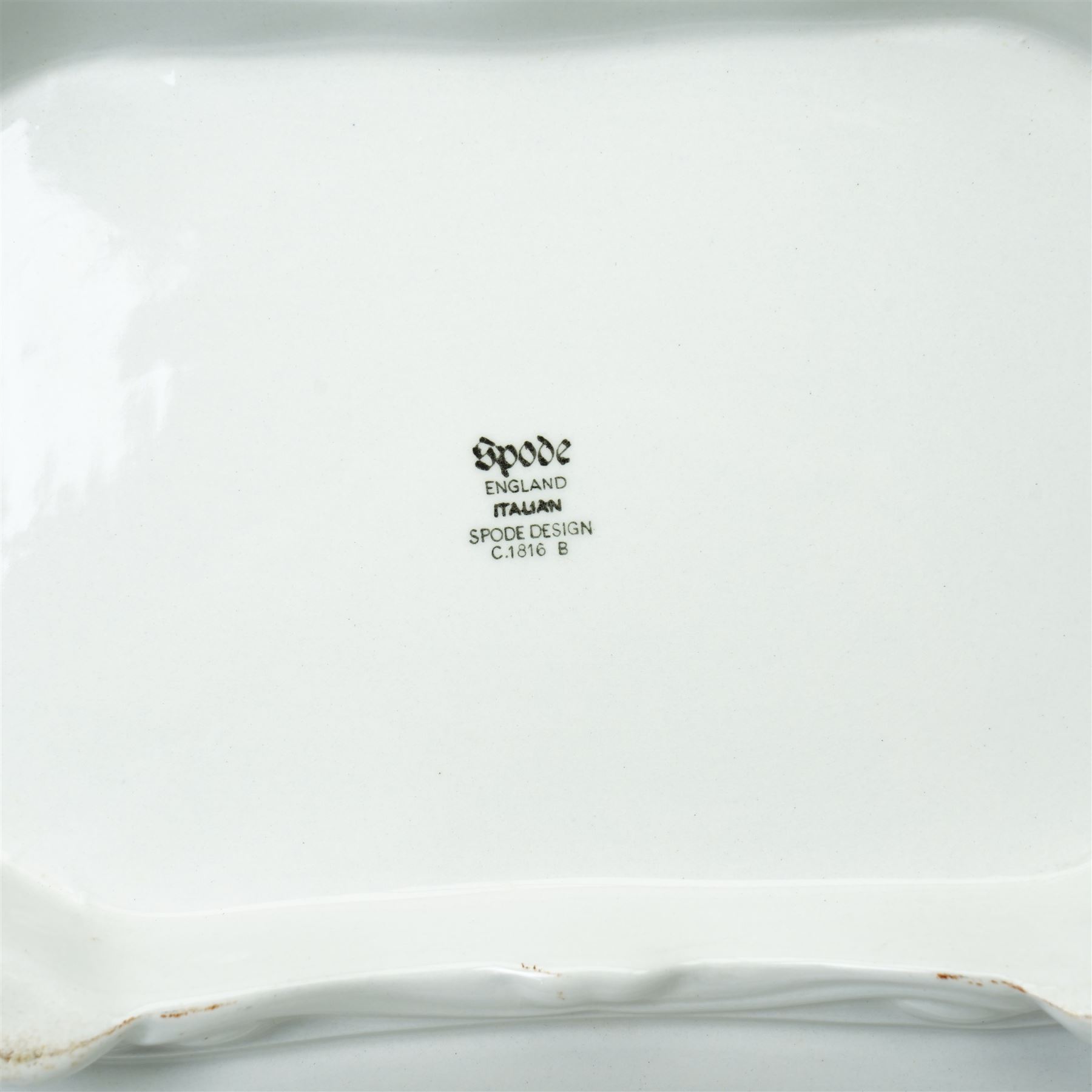 Spode Italian pattern tea and dinner wares, including tureen with black back stamp, all others with blue backstamp, including plates with pierced borders, large bowl, jug, covered sucrier, and others