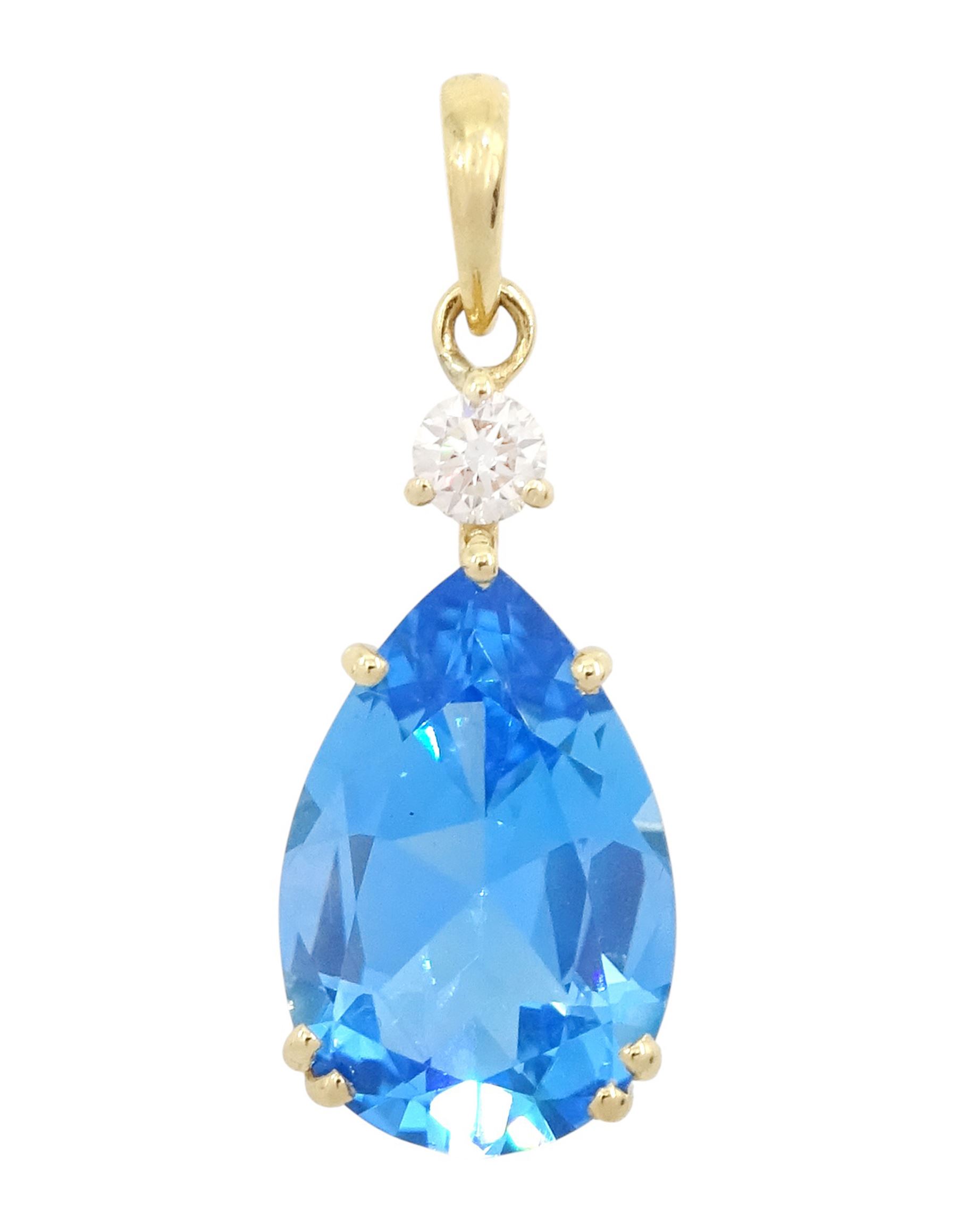 18ct gold blue topaz and diamond pendant, single pear cut Swiss blue topaz of approx 6.60 carat, suspending from a single round brilliant cut diamond of approx 0.15 carat