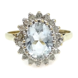 Aquamarine and diamond gold cluster ring hallmarked 9ct    