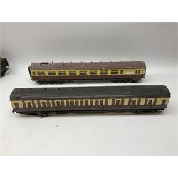 '0' gauge - eight early 20th century scratch-built coaches with GWR livery including three restaurant cars, newspaper van, luggage/guards van etc