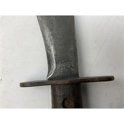 US Model 1910/17  Machine Gunners Bolo knife, the 26.5cm curving steel blade marked 'US MOD 1917 PLUME PHILA 1918'; in webbing covered steel scabbard with leather chape marked 'Brauer Bros 1918' L40.5cm overall (with photocopy of modern reference material)