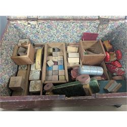 Wooden model fort, collection of Britains Deetail soldiers and similar and wooden building blocks 