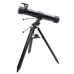 Tasco reflector telescope, model no. 302012, with equatorial mount