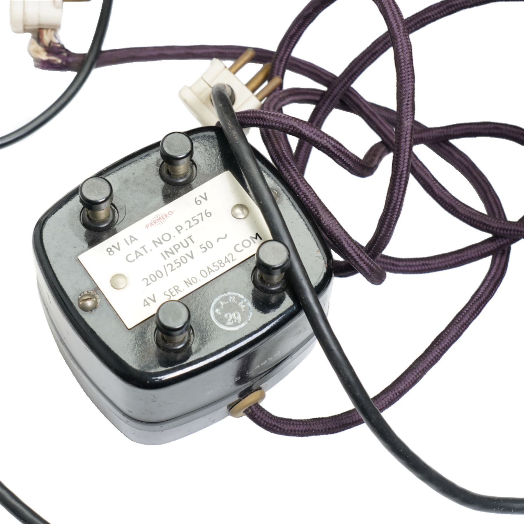 Vickers microscope with associated lenses and equipment in case