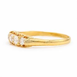 Early 20th century 18ct gold diamond ring, set with five old cut diamonds, total diamond weight approx 0.35 carat