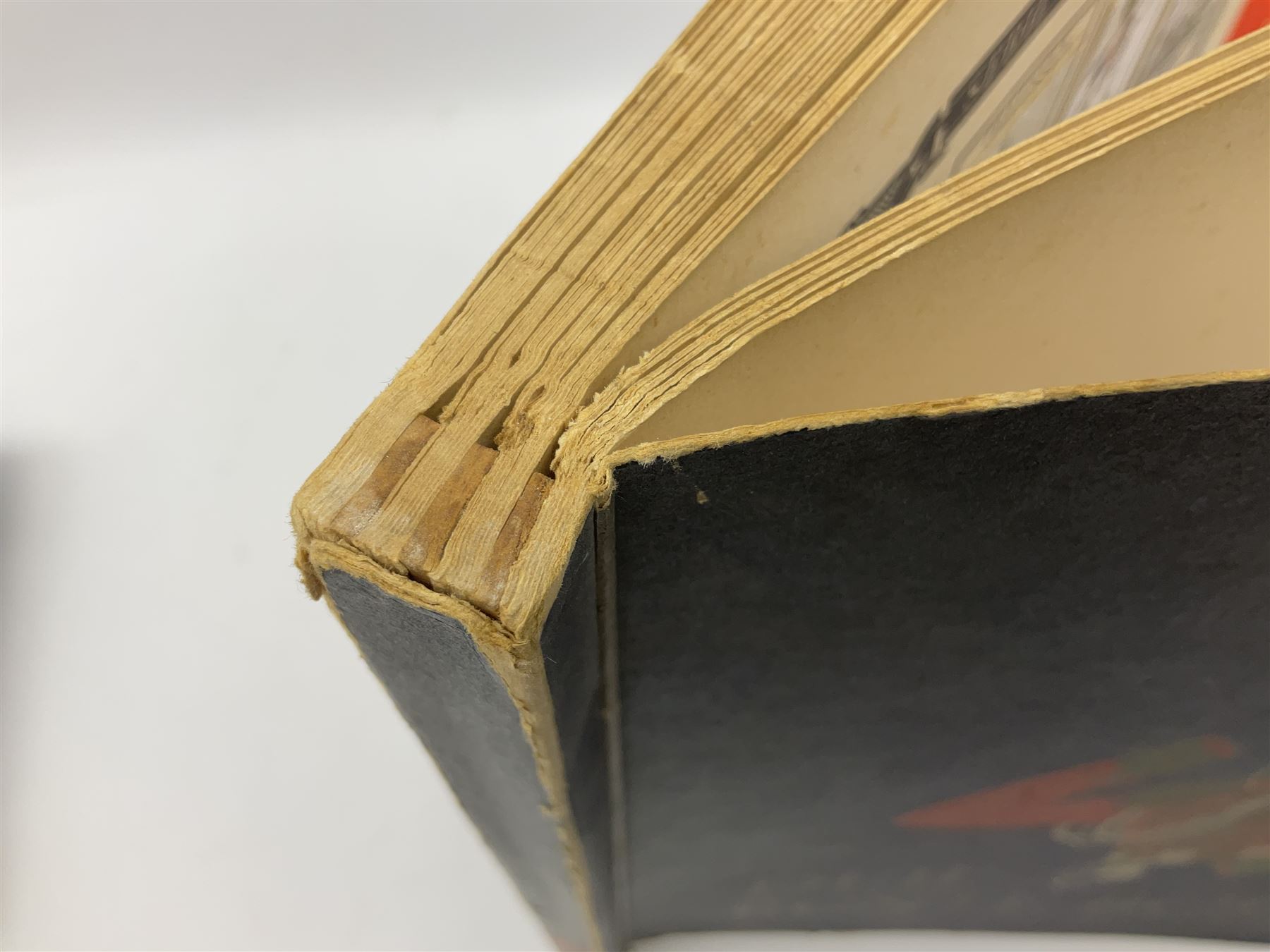 Magnus Laurie: The West Riding Territorials in the Great War. 1920: German Haus Neuerburg cigarette card album entitled Der Bunte Rock depicting 19th century military uniforms; French Chocolat Aiglon trade card album including some military costumes; and a cigarette card album, some of military interest (4)