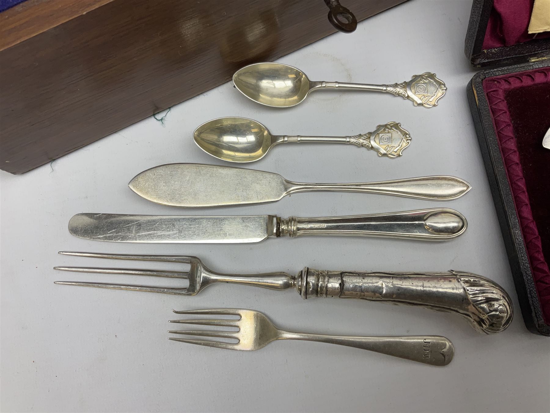 Walker & Hall silver-plate part canteen of cutlery, together with hallmarked silver cutlery comprising pair of Robert Pringle & Sons teaspoons, fork and butter knife, and silver handled knife and fork, cased set of Walker & Hall fish servers with simulated bone handles, and quantity of silver-plate and other cutlery