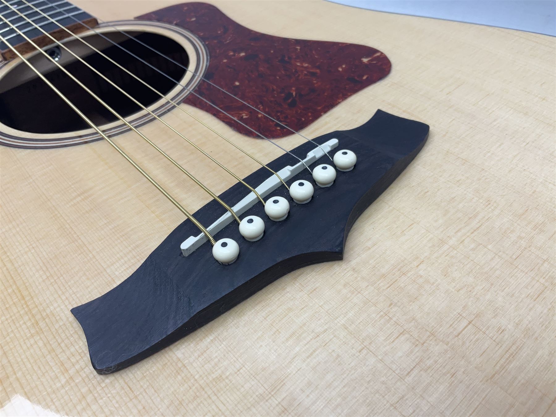 Tanglewood Dreadnought spruce and java wood acoustic guitar the three-piece back with mango spalted wood insert; in Faith hard carrying case; serial no.201147017 L103cm