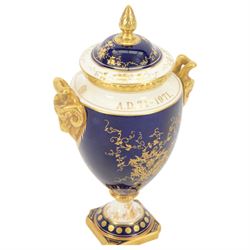 Coalport pedestal vase and cover, of ovoid form, painted by P Gosling, The City of York, commissioned by Mulberry Hall to Commemorate The 1000th Anniversary of the Founding of the City of York, printed mark beneath, H26cm