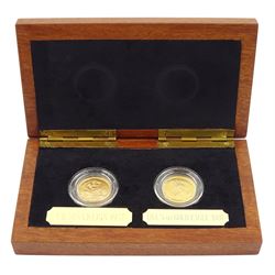 Two gold coin set comprising Queen Elizabeth II 1957 gold full sovereign coin and United States of America 2007 quarter ounce fine gold ten dollar coin, housed in a display case