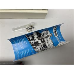 Wrenn '00' gauge - two Class A4 4-6-2 locomotives - 'Peregrine' No.4903 in NE Black; and 'Golden Eagle' No.4482 in LNER Green; both boxed with instructions (2)