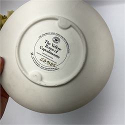 Franklin Mint The Yellow Roses of Capodimonte collectors plate, together with a Italian floral encrusted ornament modelled as a basket of yellow roses