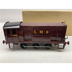 Ray Cooper '0' gauge - Directory Series LMS 0-6-0 diesel shunting locomotive No.7098; in plain brown box with RAC label and instructions