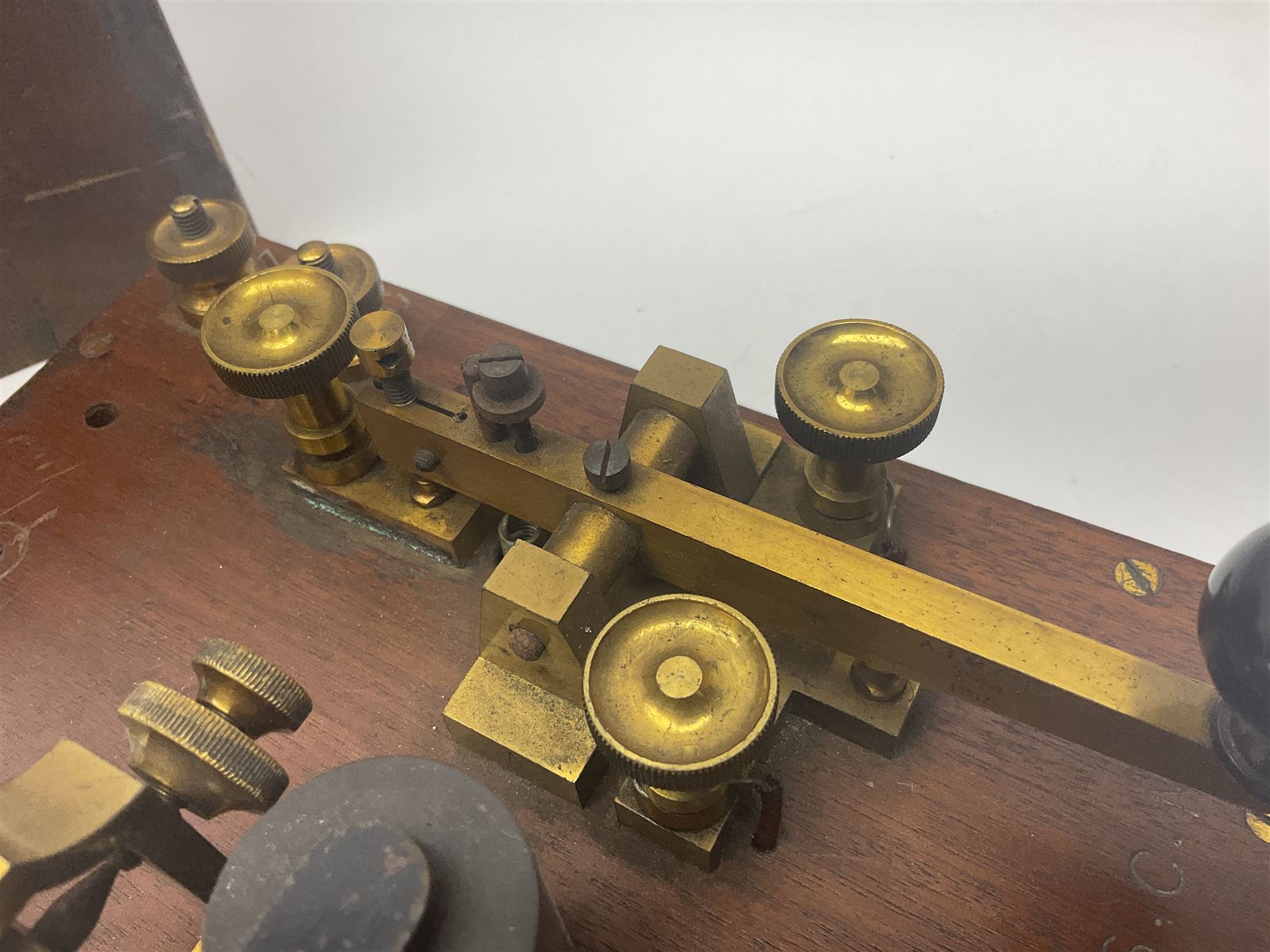 GPO telegraph morse code machine, marked GPO 10235 and Baseboard.S.C.MKII, in wooden carry case, case H16cm, L26cm 