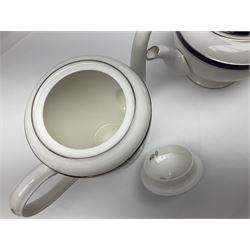 Royal Worcester Howard pattern tea and coffee service for six, comprising coffee pot, teapot, teacups and saucers and coffee cans and saucers (26)