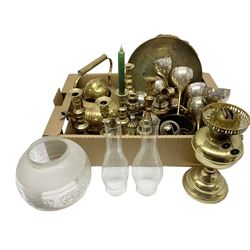 Quantity of brass ware to include pairs of candlesticks, kettle, oil lamp etc