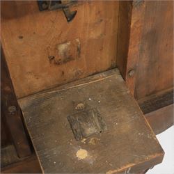 George III mahogany tripod table, rectangular tilt top, raised on a turned column, on splayed supports