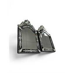 Pair of table mirrors, H52cm