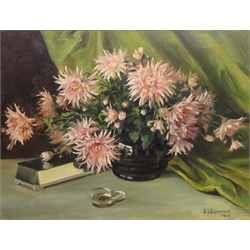  Still Life of Crysthanamums, 20th century oil on canvas signed and dated 1949 by A. Williamson 49cm x 65cm   