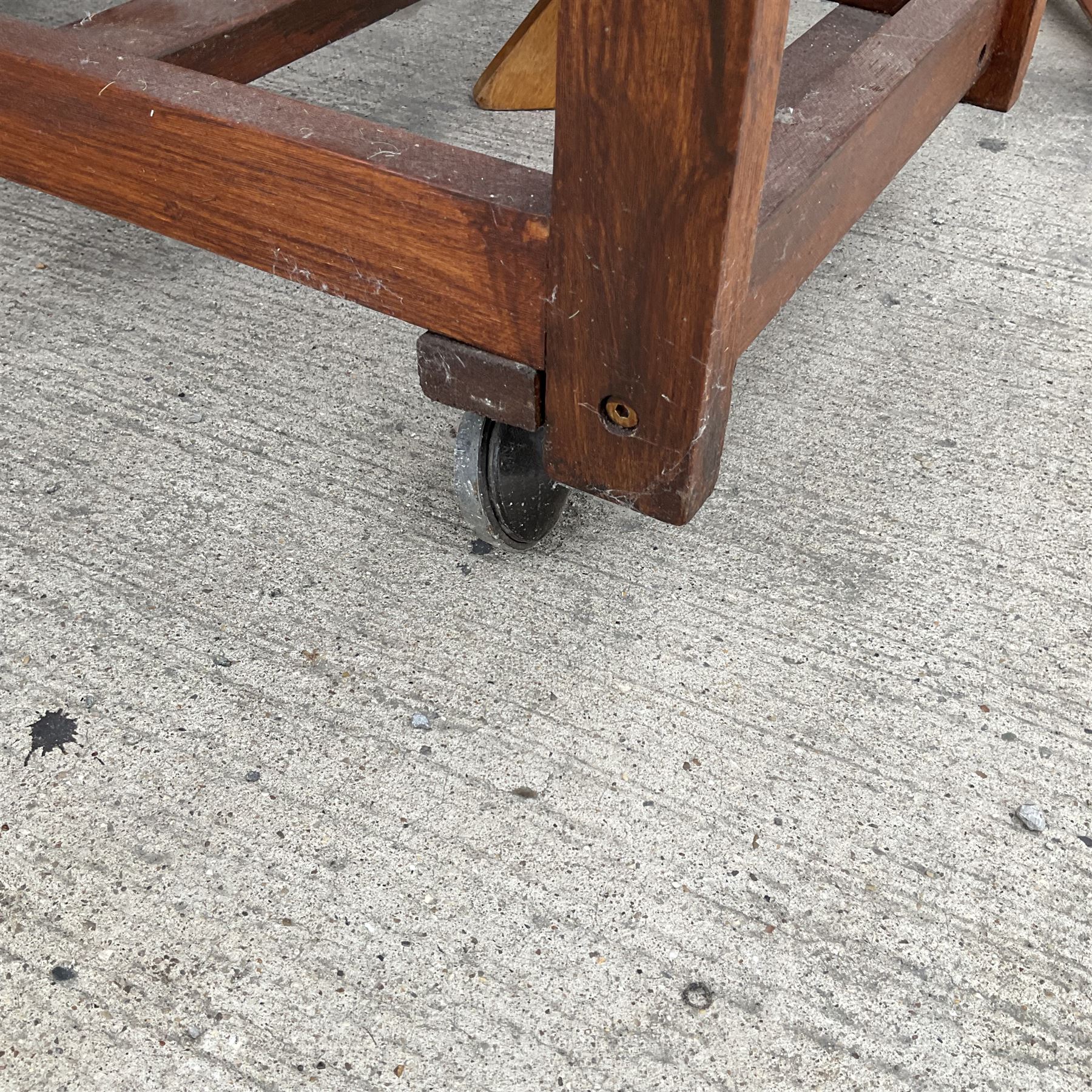 Hardwood drop leaf garden table on castors and folding chairs - THIS LOT IS TO BE COLLECTED BY APPOINTMENT FROM DUGGLEBY STORAGE, GREAT HILL, EASTFIELD, SCARBOROUGH, YO11 3TX