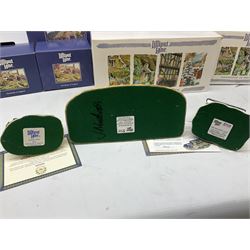 Eight Lilliput Lane models, including Gertrude's garden, Cruck End, Honeysuckle cottage, The Pottery, Huddersfield Railway Station, The Magpie Cafe, Amberly Rose, Summer Days and Shades of Summer, all boxed with deeds