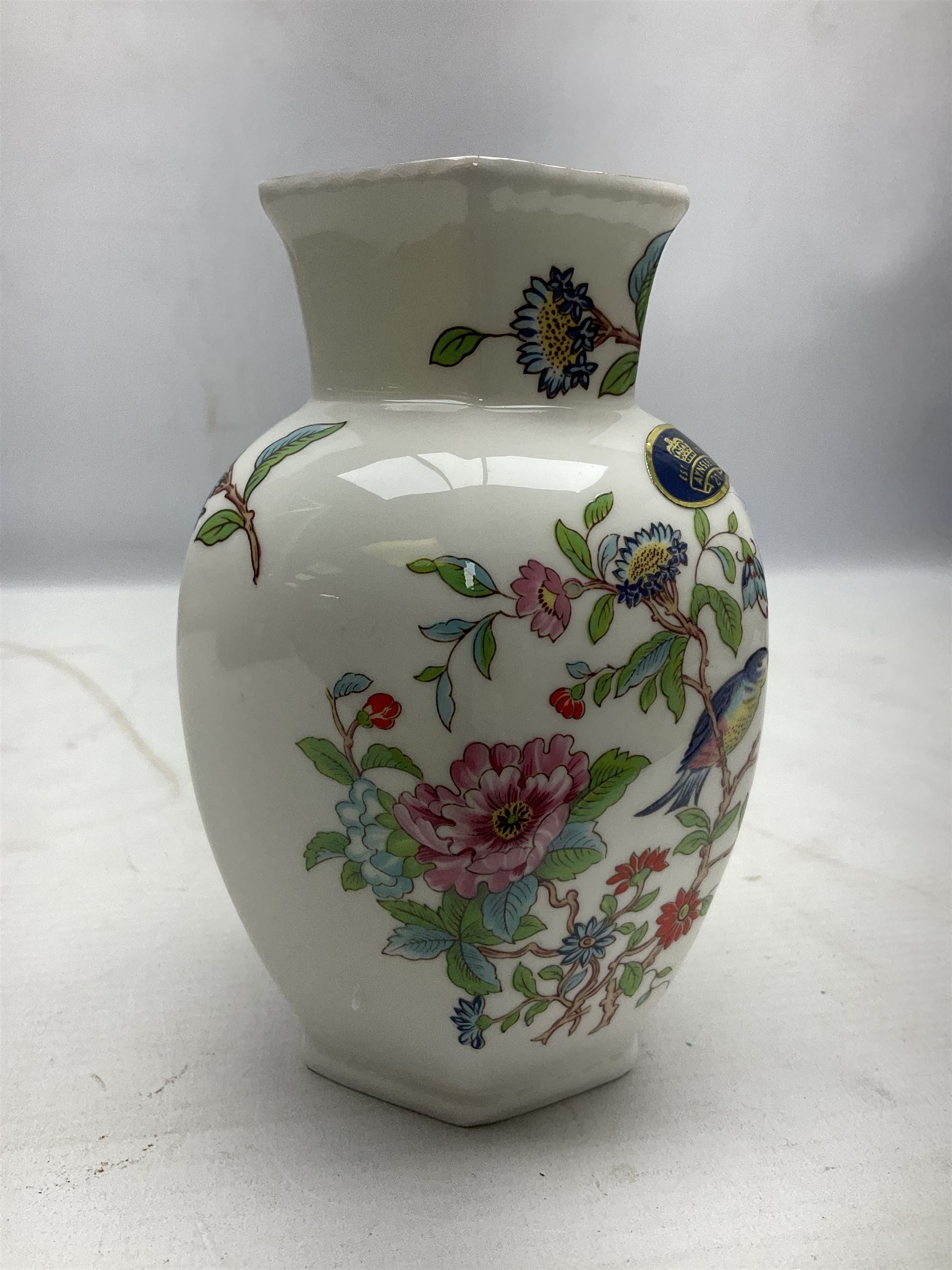 Mats Jonasson of Sweden glass Otter paperweight, Capredoni by Dartington Crystal Crysanthemum paperweight, boxed British Fossils agate geode, silver plated wine bottle coaster and Aynsley vase, etc, all boxed