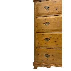 Georgian style waxed pine chest, fitted with four drawers