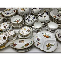Royal Worcester Evesham ceramics, tea and dinner wares, to include, three covered tureens, coffee pot, teapot, milk jug, three covered sucriers, boxed ramekins, serving dishes, vases, etc, approx.145