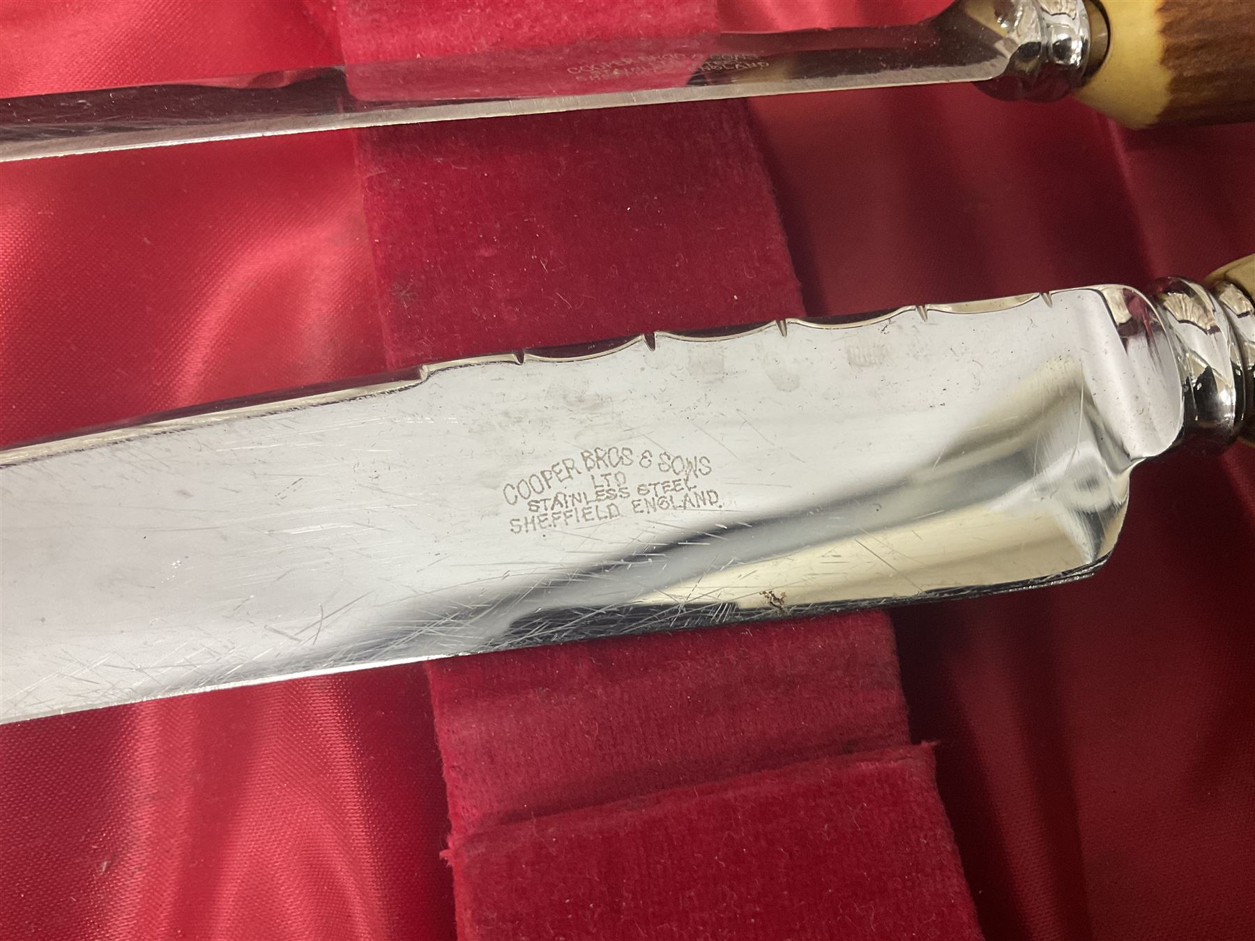 Alba TR10 Portable black and white TV with 3 band radio and Matsu travel clock radio together with quantity of various tools and Sparklets Limited soda syphon, together with BOC soda syphon, Serial No. Shuz, tallest example H32cm