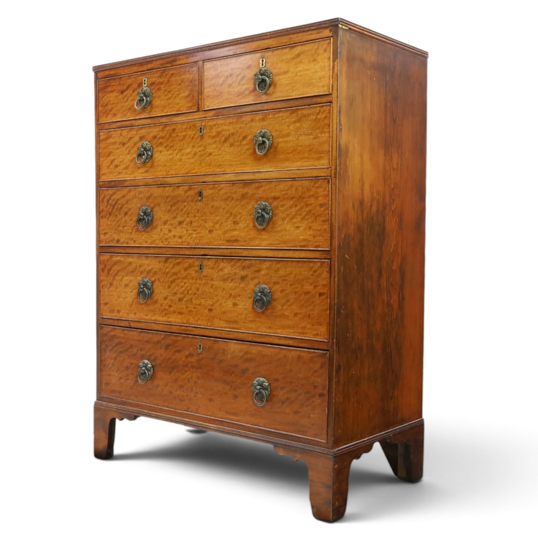 Edwardian mahogany tall chest, rectangular top with reeded edge, above two short over four long graduating drawers, raised on bracket feet