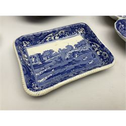 Copeland Spode Italian pattern tea and dinner wares, including hor d'oeuvres dish, tureen and cover, coffee pot, six coffee cans and saucers, etc, all with blue printed marks beneath (40)
