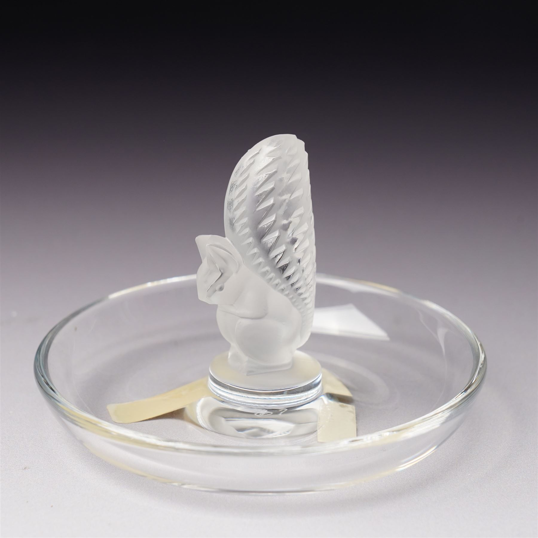 Lalique glass squirrel pin dish, the perched squirrel on a central column, marked Lalique, France, D10cm 