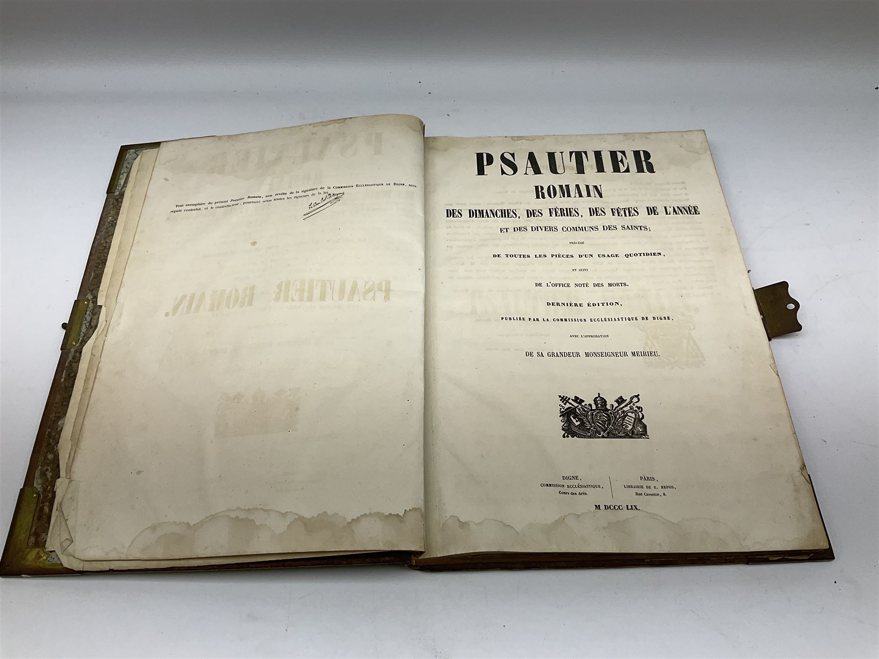 Six 19th century leather bound books of music comprising Graduale Juxta Missale Romanum and Antiphonarium Romanum. Both 1828 Divione; Graduel Romain and Psautier Romain. Both 1859 Digne/Paris; Graduel Romain. 1872 Marseille; and Missale Romanum. 1853 Mechliniae (6)