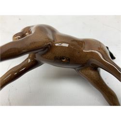 Six Beswick figures of bay horses, including large hunter no.1734, Shire horse no.818, horse with tucked head no.1549, etc (6)